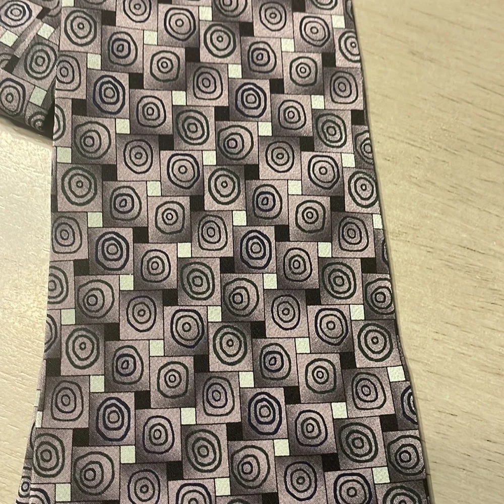 J Garcia tie